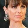 16430-mia-kirshner.jpg